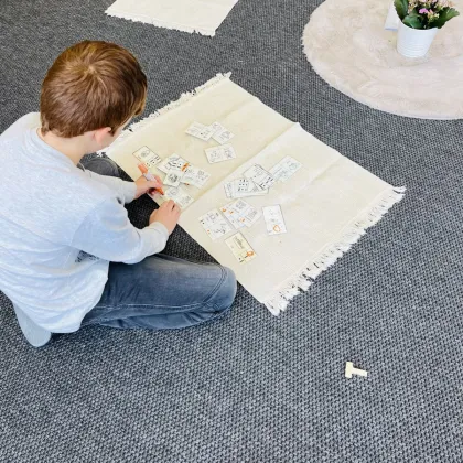 Ve Zlíně funguje základní škola bez tříd a lavic, místo učitelů jsou tu průvodci