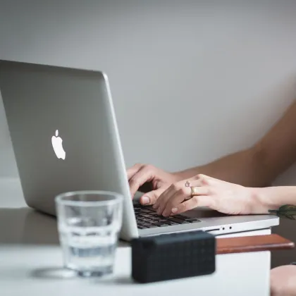 Platové tabulky čeká velká změna. Kdo pracuje pro stát, může dostat přidáno