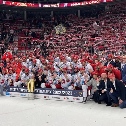 ČTVRTÝ V ŘADĚ! Gratulace Třinci, Oceláři opět ovládli Extraligu!