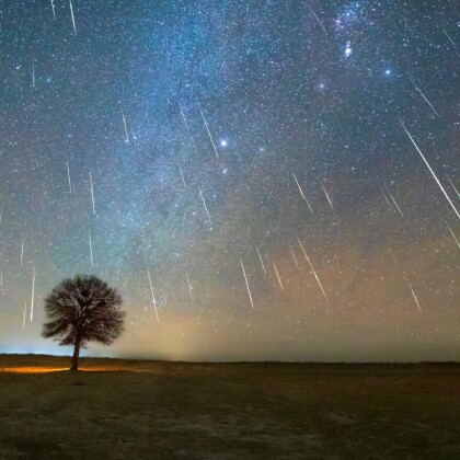 Další nebeská podívaná! Oblohu rozsvítí meteorický roj Geminidy!