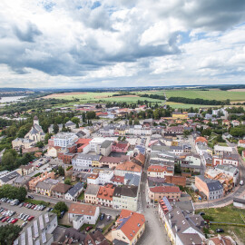 Další dopravní komplikace na obzoru! Chystá se oprava průtahu Hlučínem!