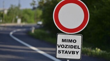 Kudy neprojedeme? Dopravu na Moravě a ve Slezsku omezí v létě opravy!