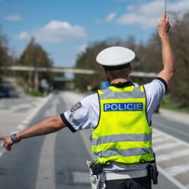 Pozor na cestách! Policie v létě zesílí hlídky a kontroly!