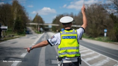 Pozor na cestách! Policie v létě zesílí hlídky a kontroly!