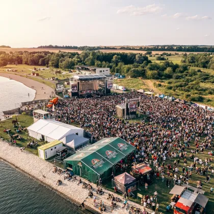 Štěrkovna Open Music zveřejnila výsledky měření emisí. Do roku 2028 chce být uhlíkově neutrální