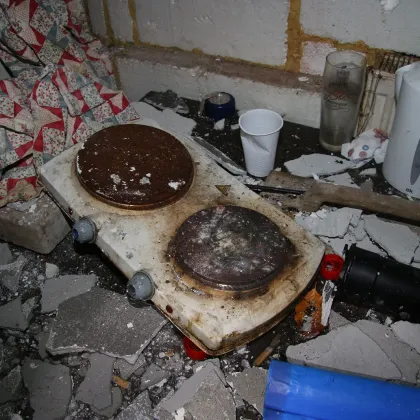 Rekordní úlovek na Novojičínsku: Policie odhalila suroviny na výrobu 750 kilo pervitinu
