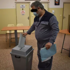 Zájem o voličské průkazy v Olomouckém kraji je velký, volit budou i vězni