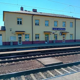 Krádež kabelů zastavila u Lipníka nad Bečvou provoz na železnici