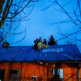 V ostravské kolonii Bedřiška začalo bourání domu, který dřív bránili aktivisté